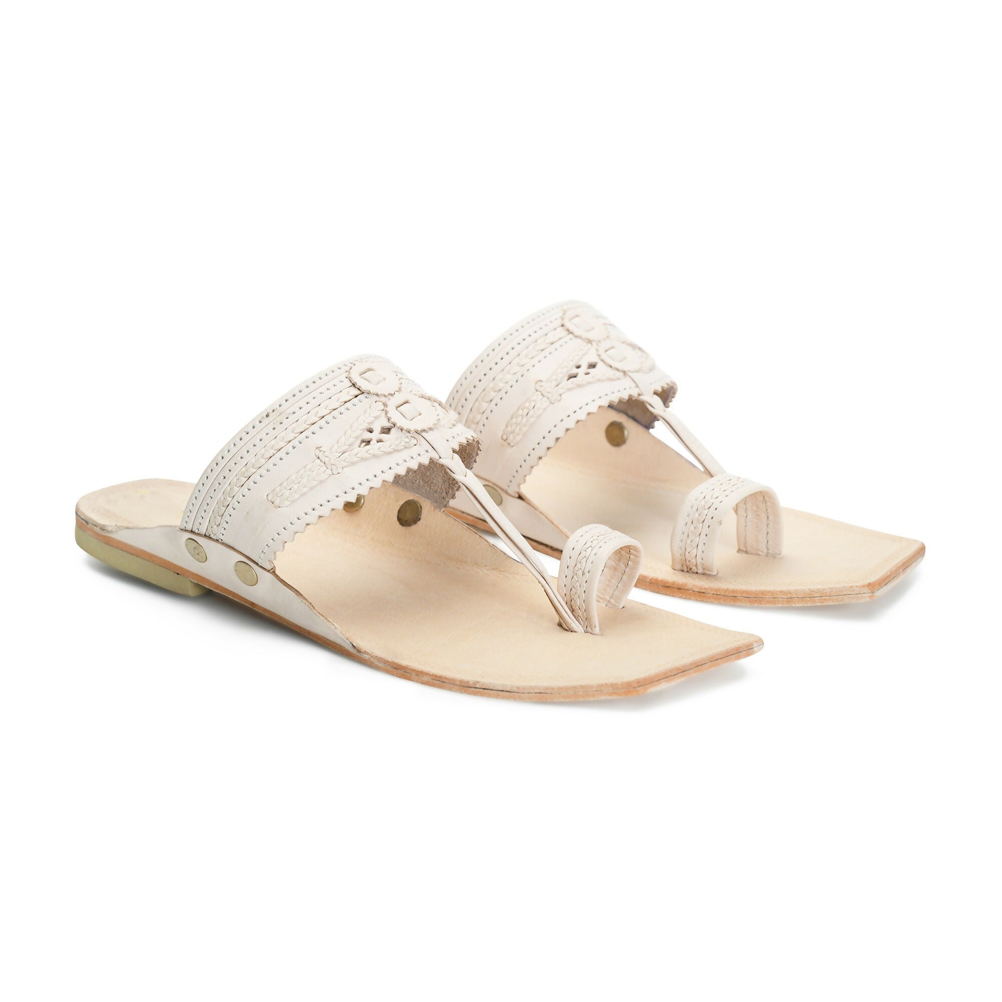 Stepsoft Men'S Cream Kolhapuri Chappal | Ethnic Leather Slip-On For Wedding & Festive Wear | Grocsy