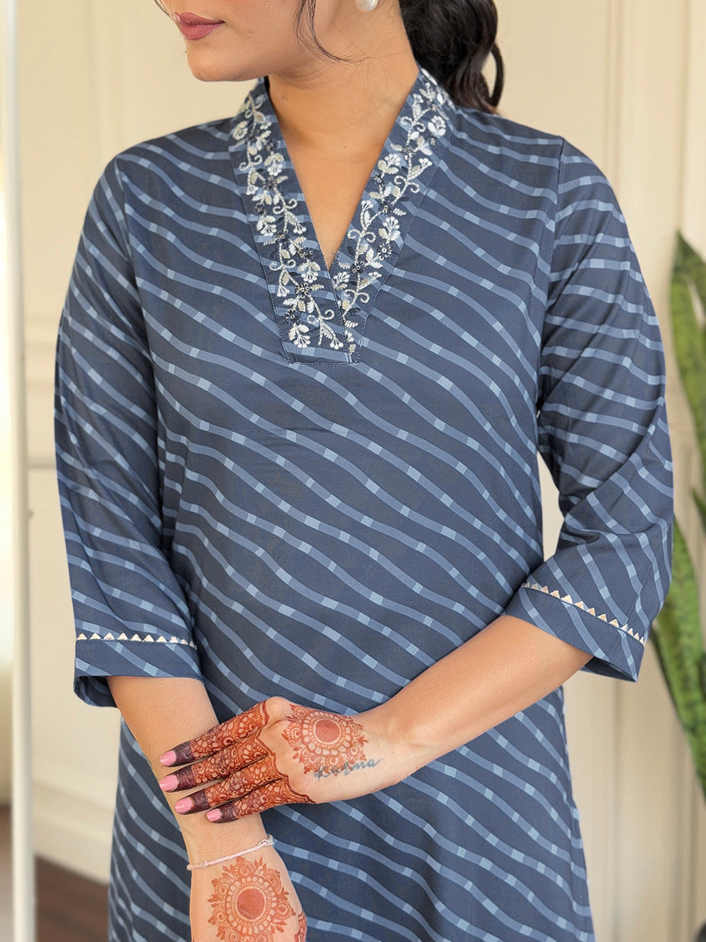The52 Women's Muslin hand Embroidered Straight Kurta, Pant and Dupatta Set | Grocsy