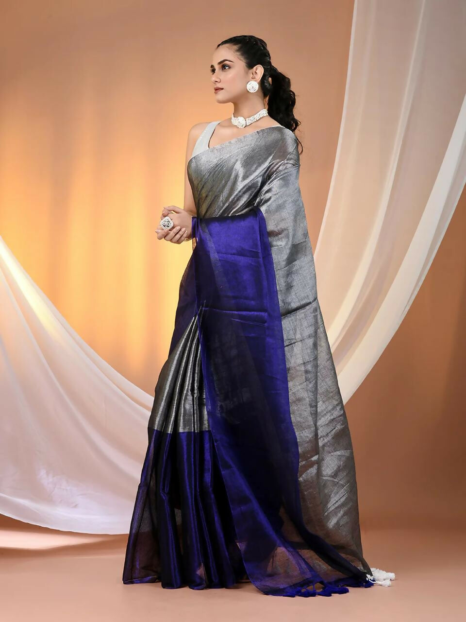 Exclusive Collection Beautiful Gray Blue Tissue Silk Hand Weaving Handloom Saree With Running Blouse Piece | Grocsy