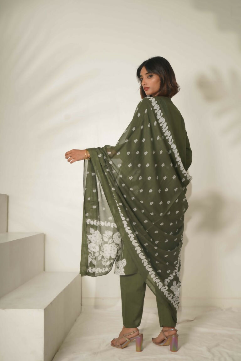 Miravan Women's Mehandi Pintucks Floral Pattern Cotton Straight Suit Set | Grocsy