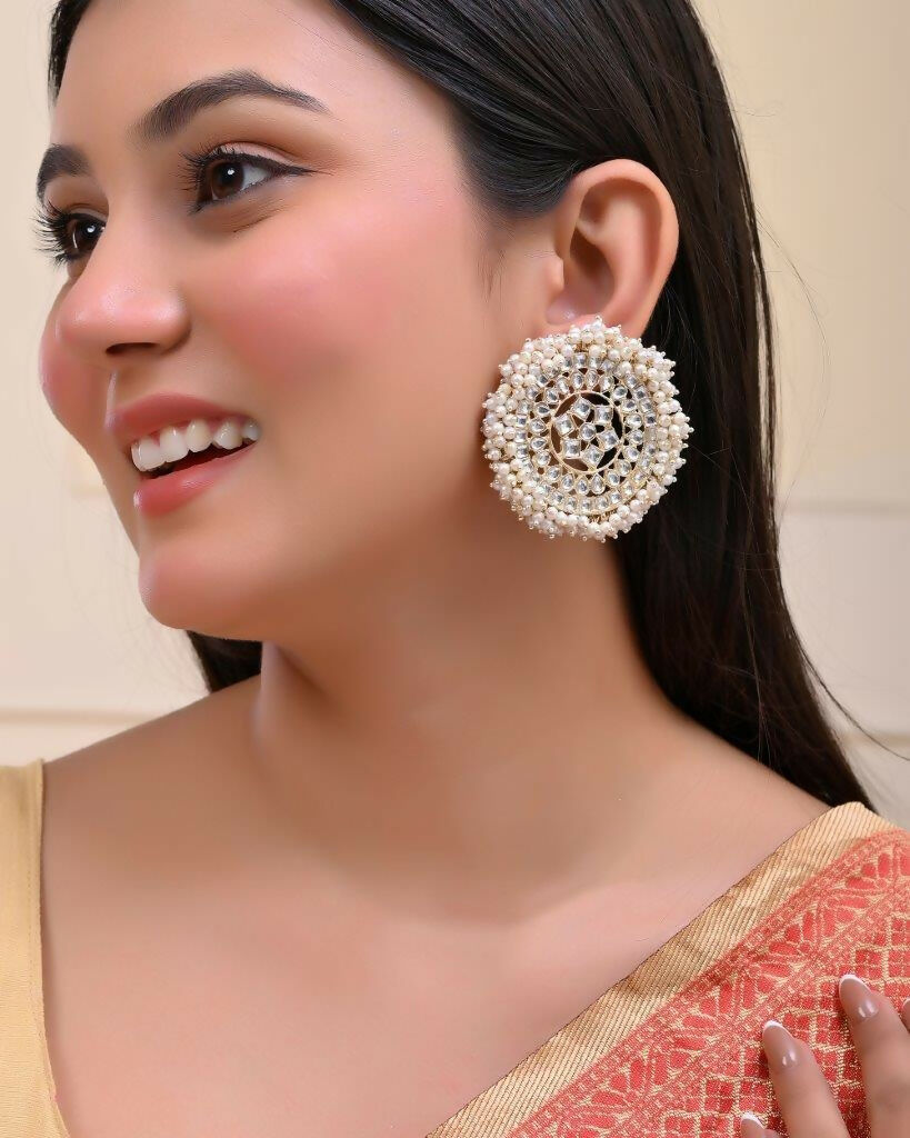 VOJ Gold-Polished White Pearl Cricluar Studs Earrings