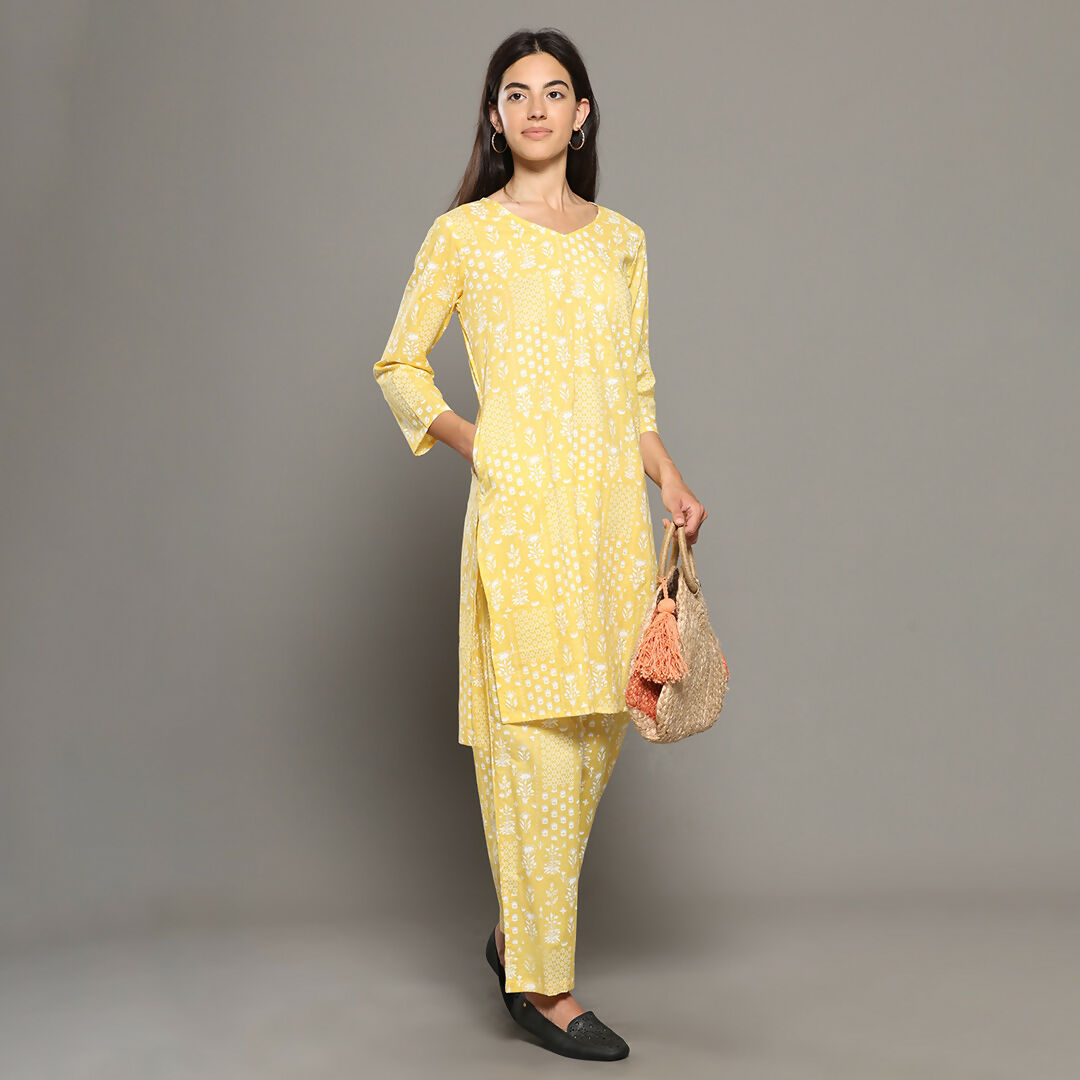 Breathables Women Cotton Printed Loungewear Kurta And Pants Co-Ord Set Yellow I Nightwear | Abstract Print | Grocsy