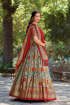 Vastranavya Kalamkari Print With Foil Print Lehenga with Unstitched Printed Blouse - Grey | Grocsy