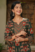 Aramya Green Soft Cotton Abstract Straight Kurta for Women | Grocsy