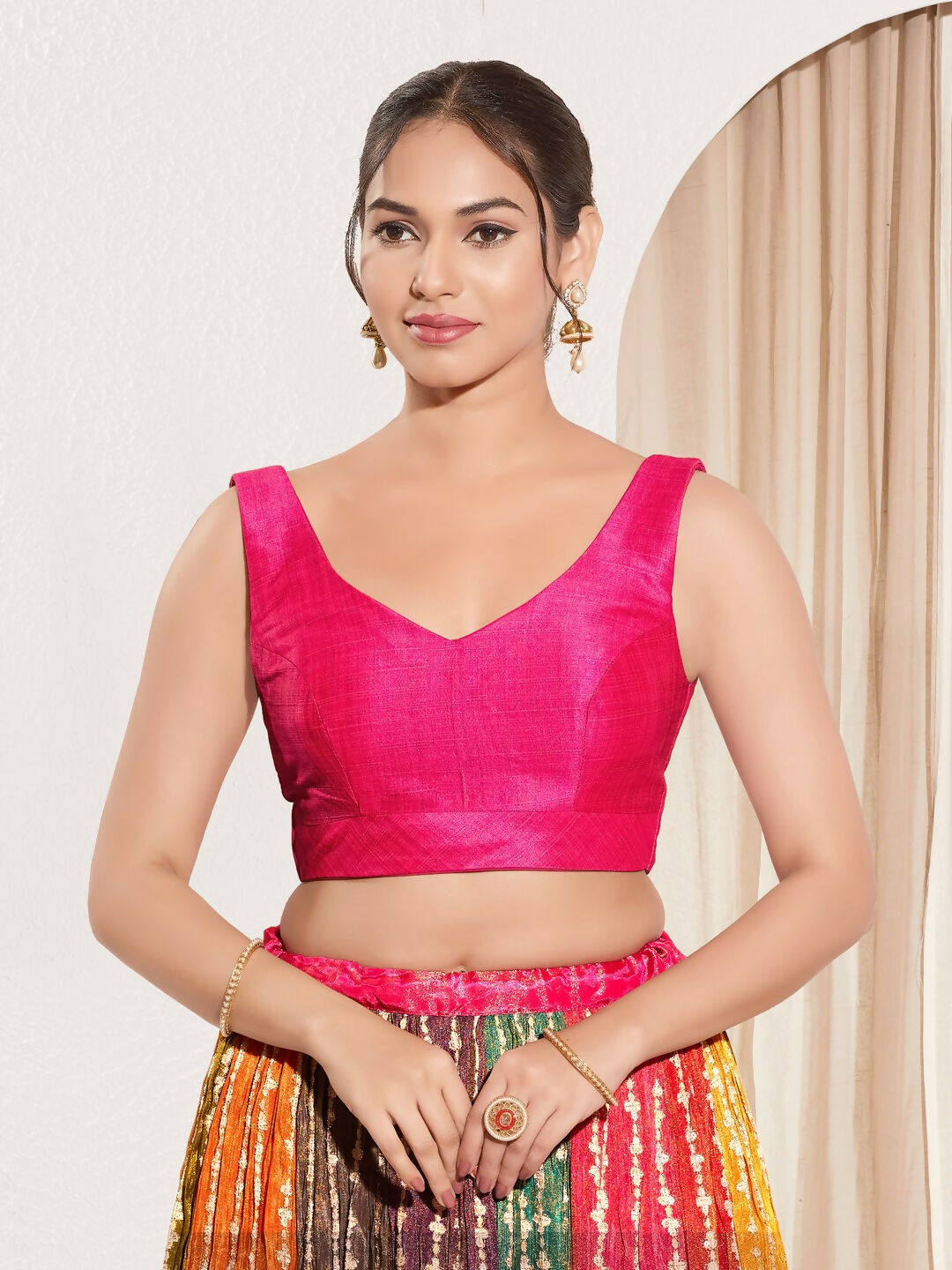 Joban Fashion Dark Pink Mulberry Silk Padded Blouse With Round Neck Sleeveless | Grocsy