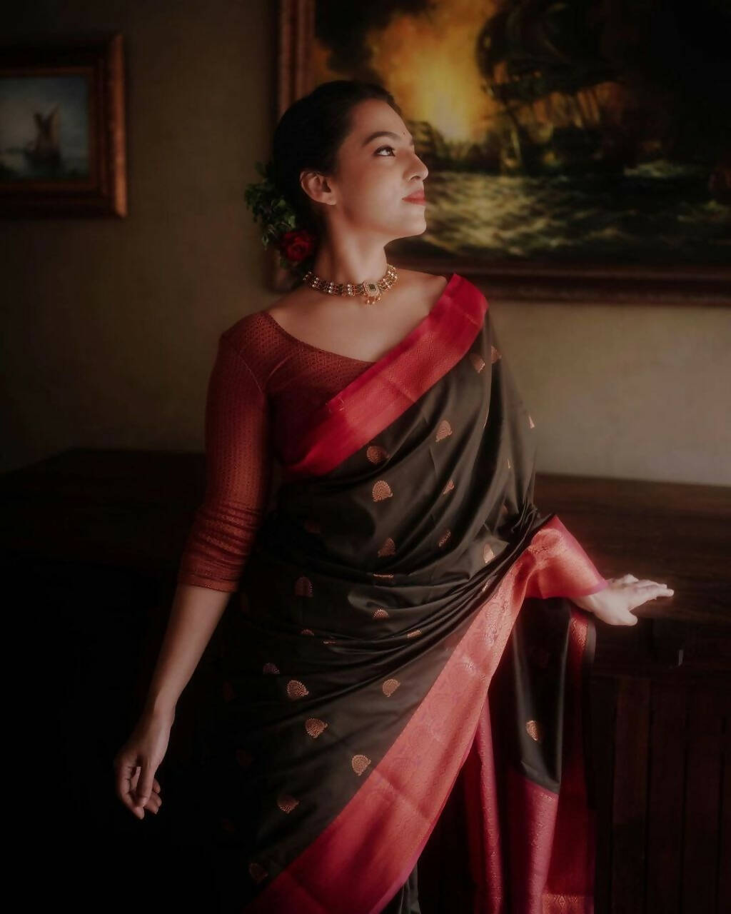 DEIANA'S Beautiful Designer Golden zari Soft Lichi Silk Saree - Black | Grocsy