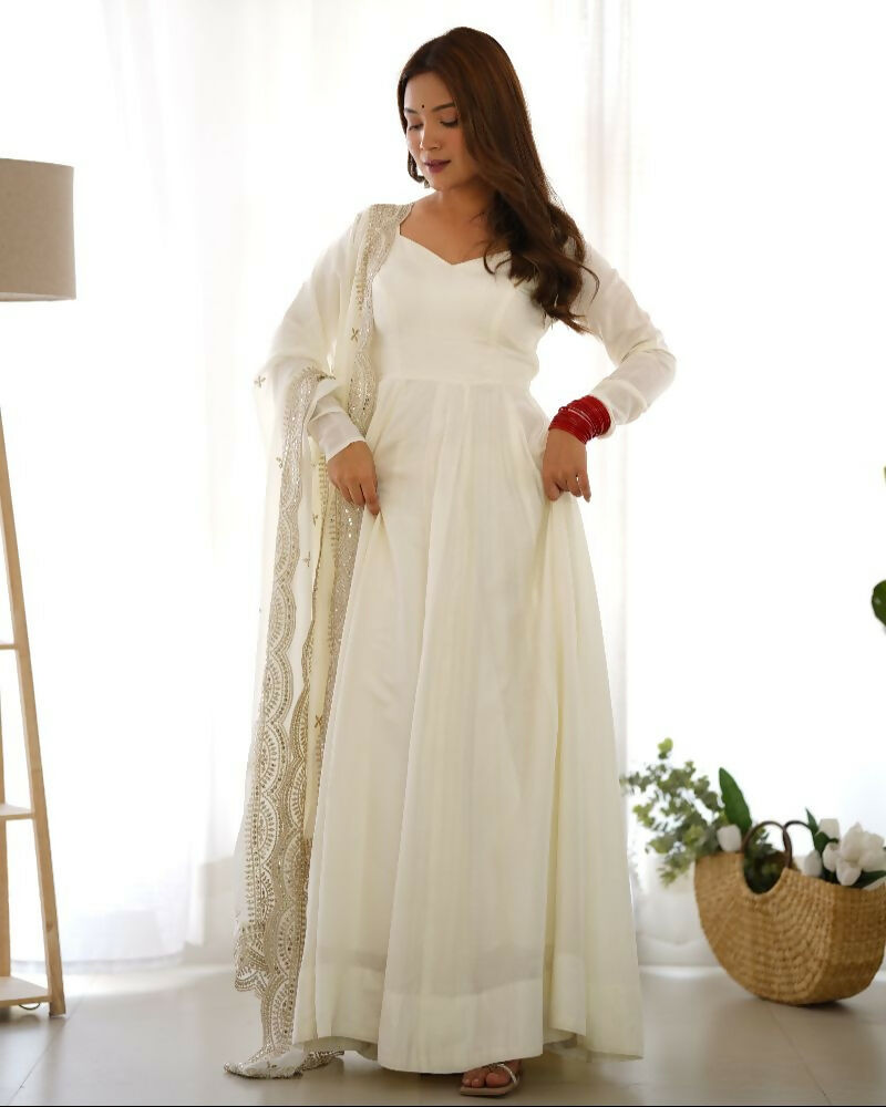 Joban Fashion Off White Kurta Set Chanderi Sequence Embroidery Work | Grocsy