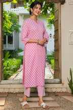 Aramya Straight Soft Cotton Floral Print Women's Kurta - Pink | Grocsy