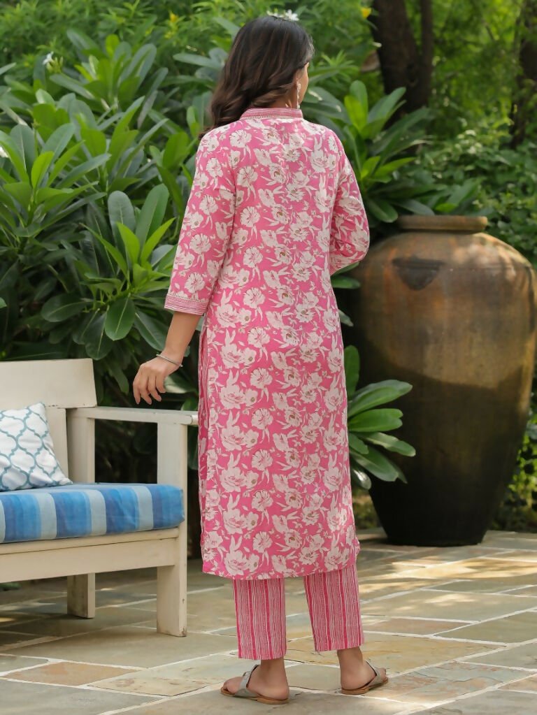 Aramya Straight Soft Cotton Floral Print Women's Kurta Set - Pink | Grocsy