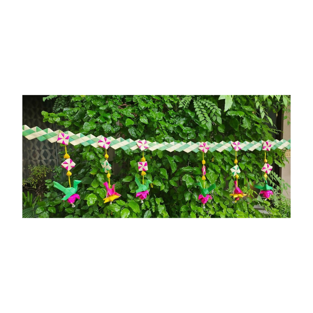 Shuddh Natural Hand Made Palm Leaf Parrot Bandhanwar | Grocsy