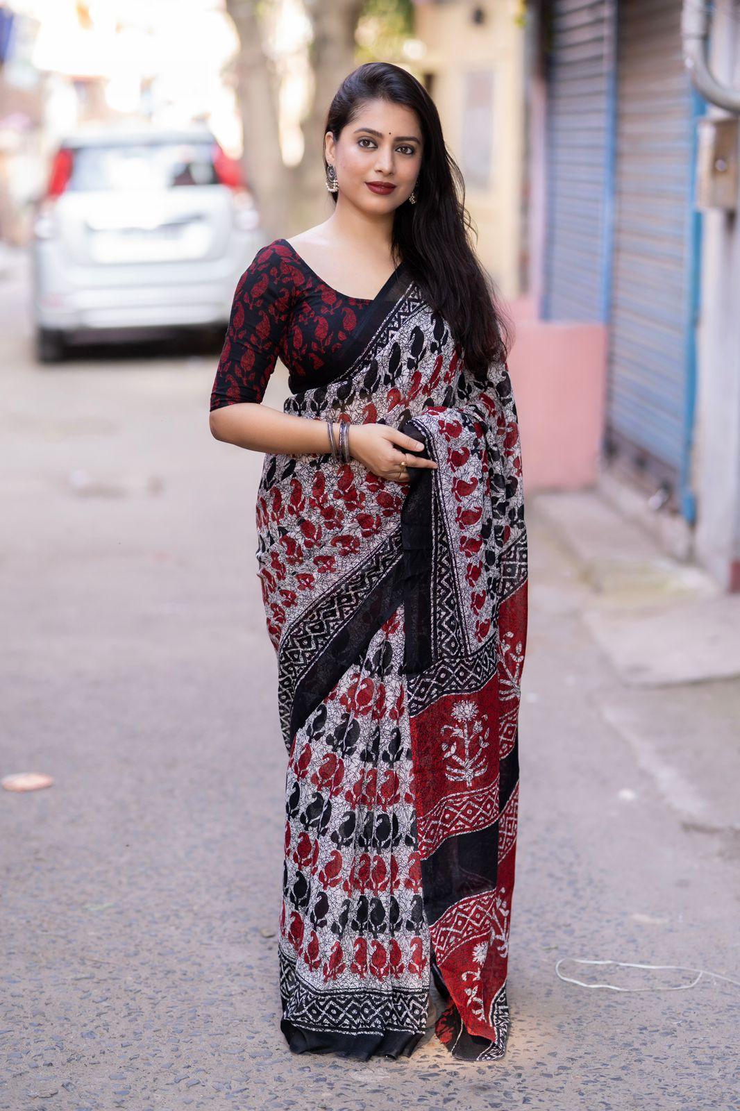 Grey Linen Blend Ethnic Motifs Saree with Unstitched Blouse - Hiral Fashion | Grocsy