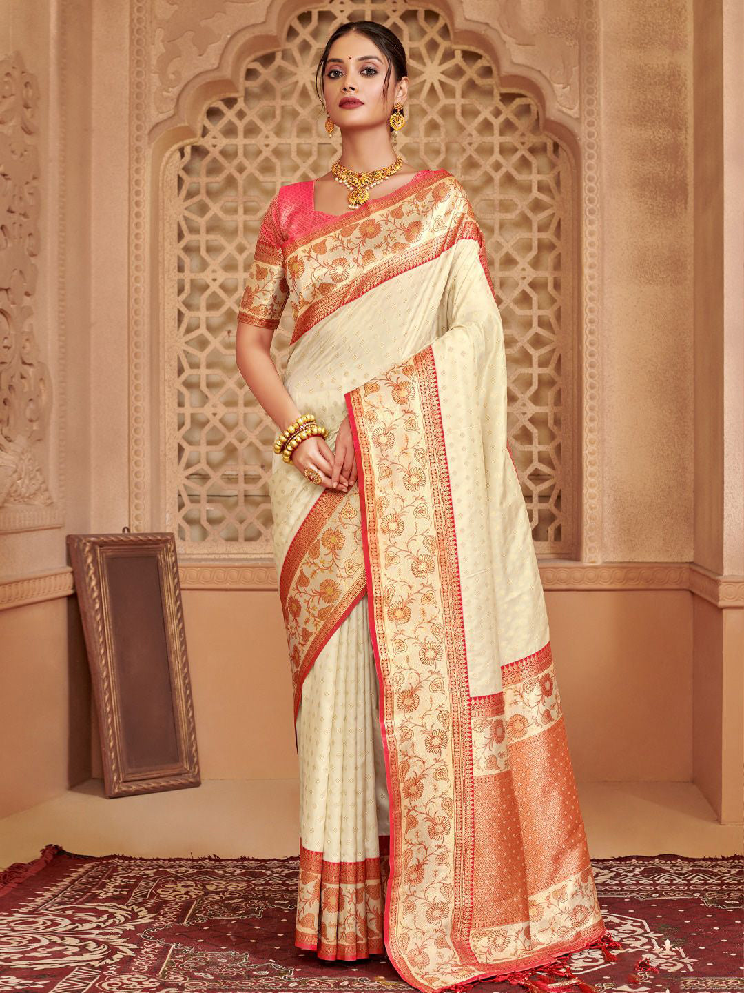 Anaita Off White Silk Saree With Blouse Piece | Grocsy