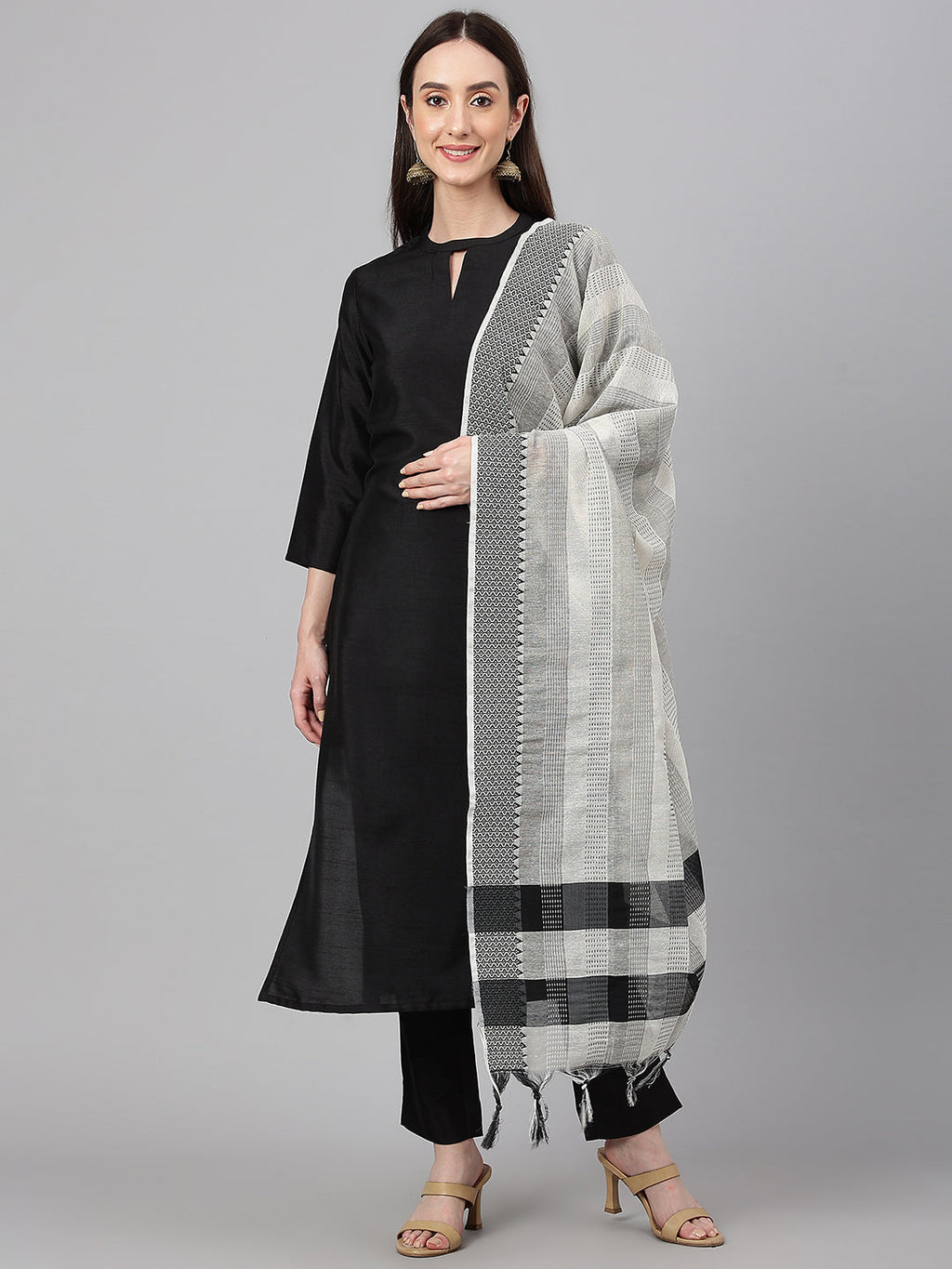 Janasya Women's Black Crepe Silk Solid Straight Festival Kurta Set | Grocsy