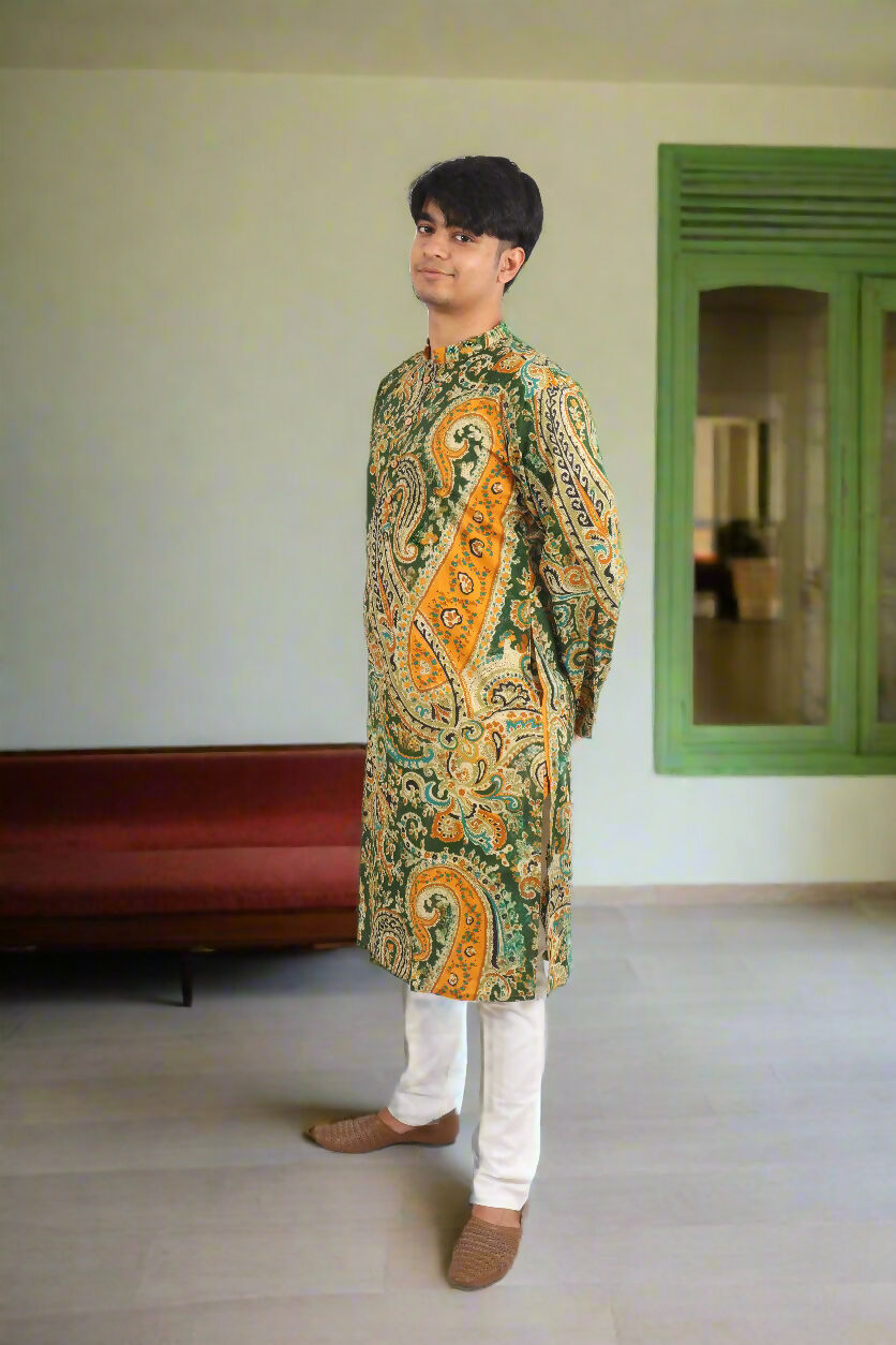 Souchii Men Green & Mustard Pure Cotton Paisley Printed Straight Kurta | Grocsy