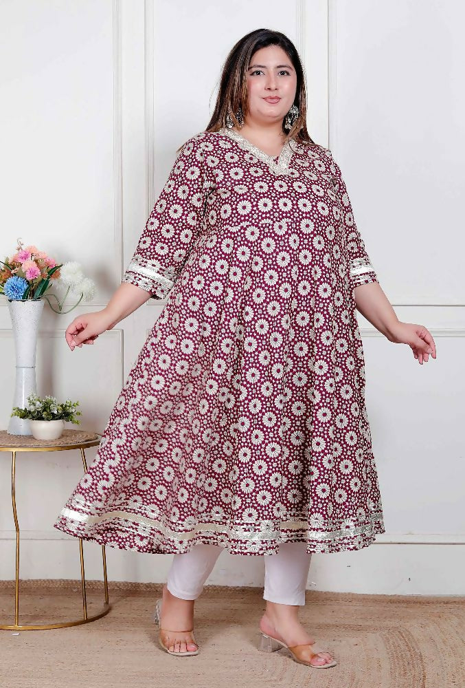 Miravan Plus Size Women'S Cream Embroidered Cotton Anarkali Kurta  | Grocsy