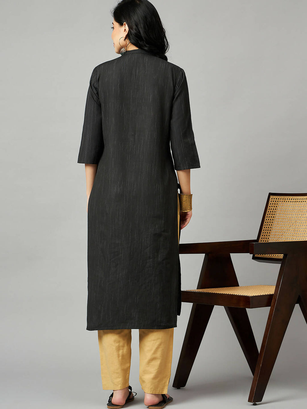 Black Chanderi Silk Texture Straight Kurta - Sabella | Grocsy