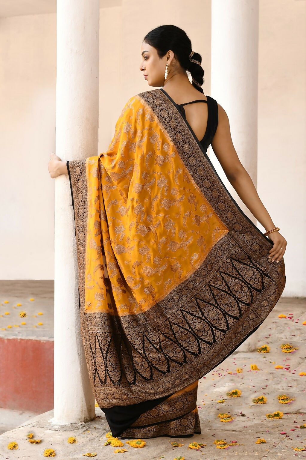 Joban Fashion Yellow Crepe Chiffon Pure Handloom Banarasi Silk Saree | Grocsy