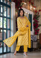 Lace Embroidered & Printed Kurta With Pant & Dupatta, Multicolor - Hiral Fashion | Grocsy
