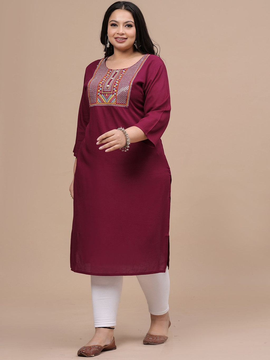 Sztori Women Ethnic Motifs Thread Work Kurta | Grocsy
