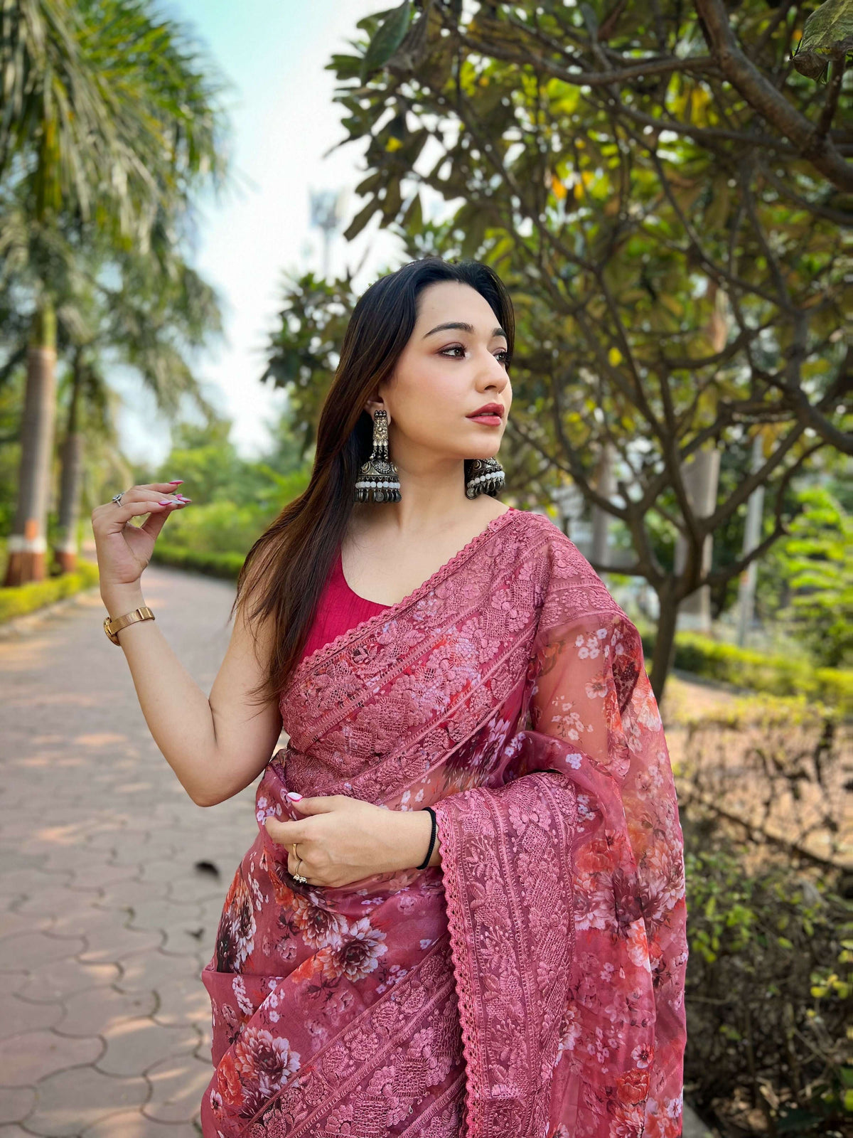 Vamsee Gunjan Pink Organza Saree | Grocsy