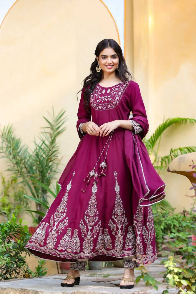 Yufta Women's Burgundy Anarkali Kurta Dupatta Set | Grocsy