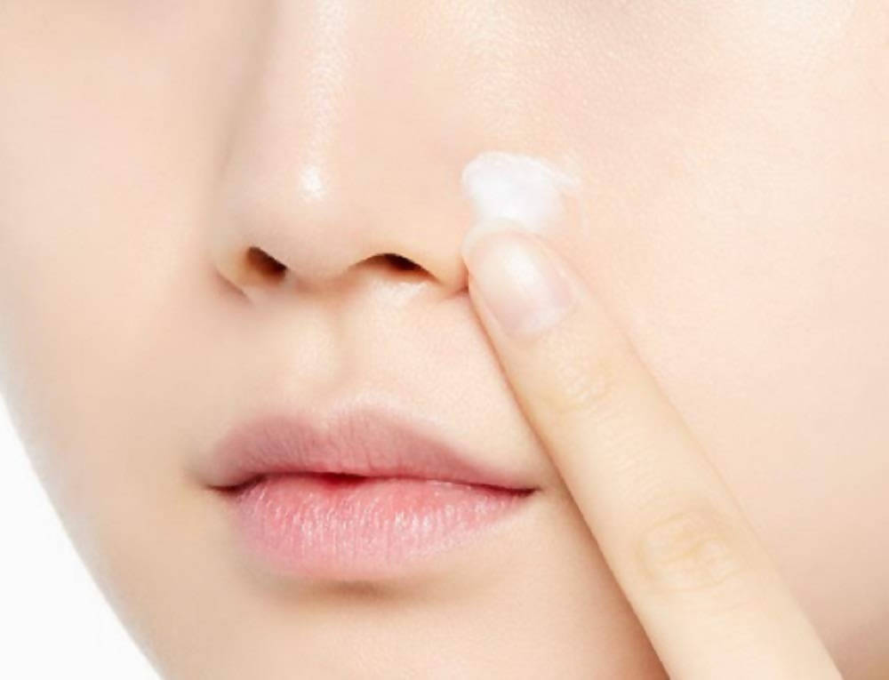 Innisfree Brightening Pore Priming Cream | Grocsy