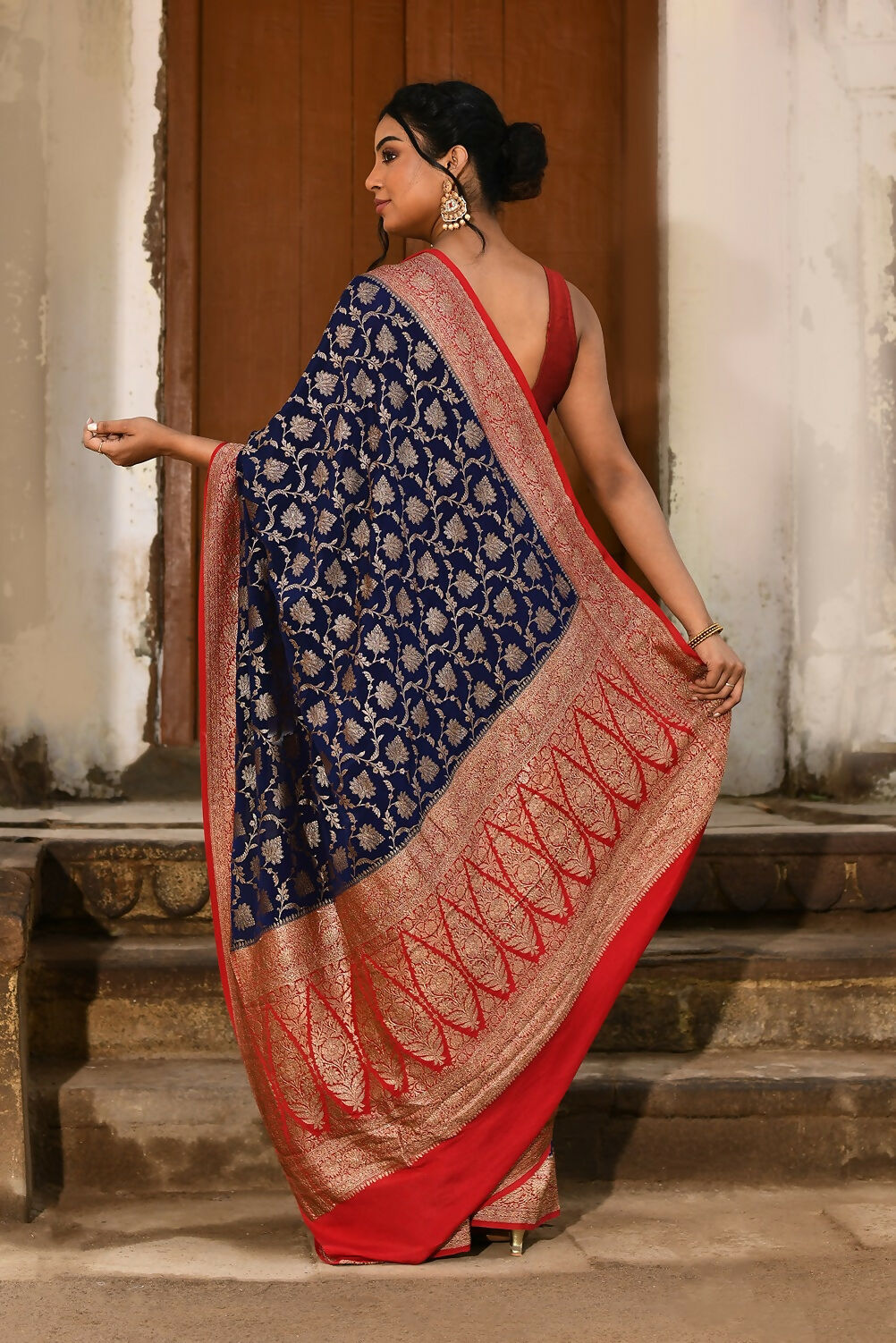 Joban Fashion Navy Blue Crepe Chiffon Pure Handloom Banarasi Silk Saree | Grocsy