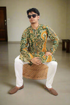 Souchii Men Green & Mustard Pure Cotton Paisley Printed Straight Kurta | Grocsy