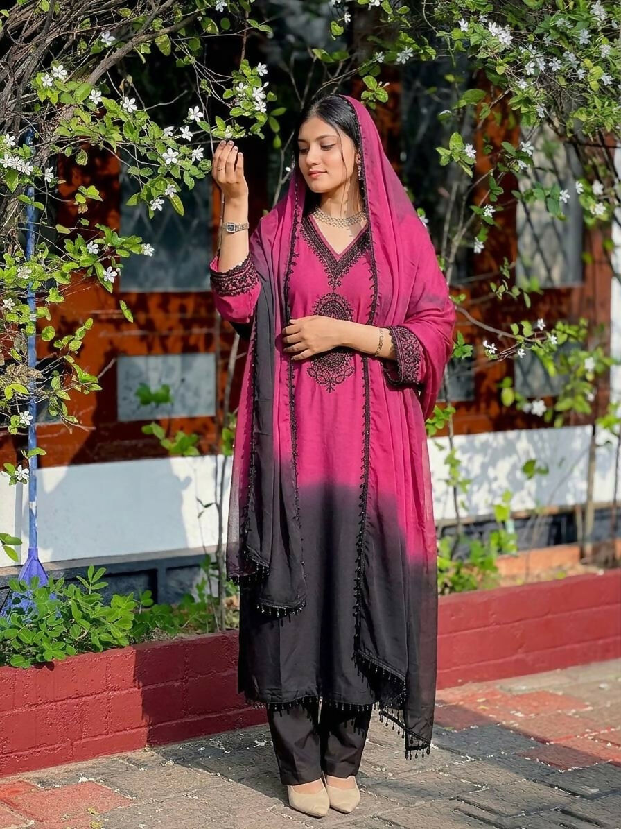 Teeya Creation Women's Trendy Stylish French Crepe Silk Pink Kurta Set | Grocsy
