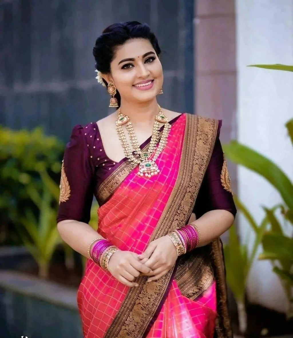 DEIANA'S Beautiful Designer Golden zari Soft Lichi Silk Saree - Pink | Grocsy