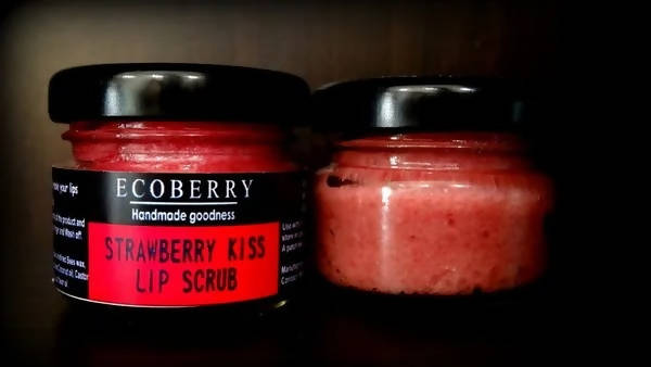 Ecoberry Strawberry Kiss Lip Scrub | Grocsy