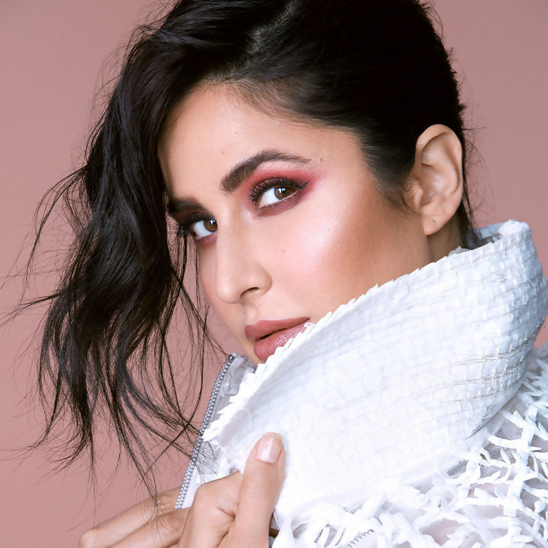 Kay Beauty By Katrina Kaif Eyeshadow Palette - Self Love | Grocsy