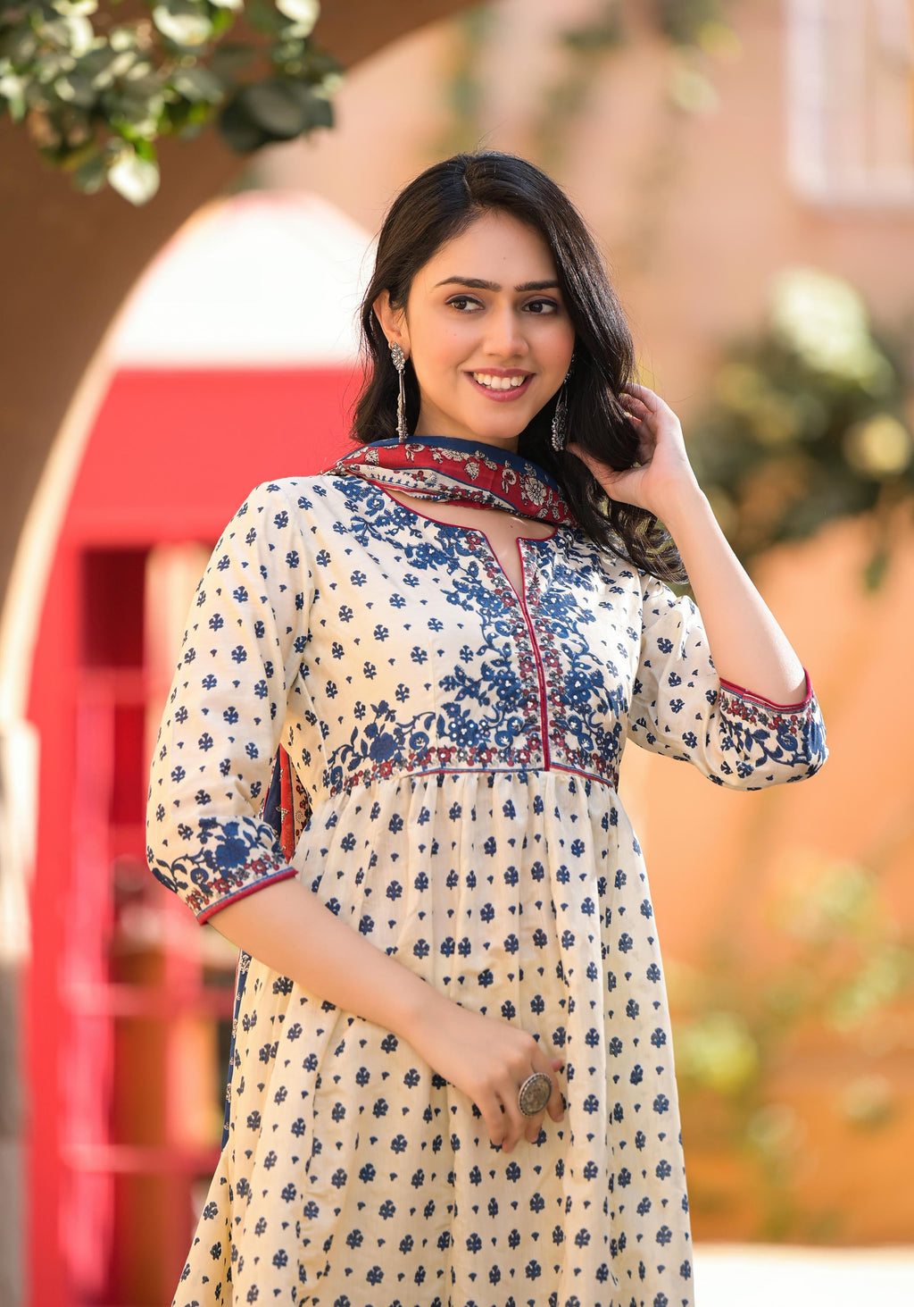 Juniper Women's Ivory Floral Printed Chanderi Kurta Pant And Dupatta Set With Sequins | Grocsy