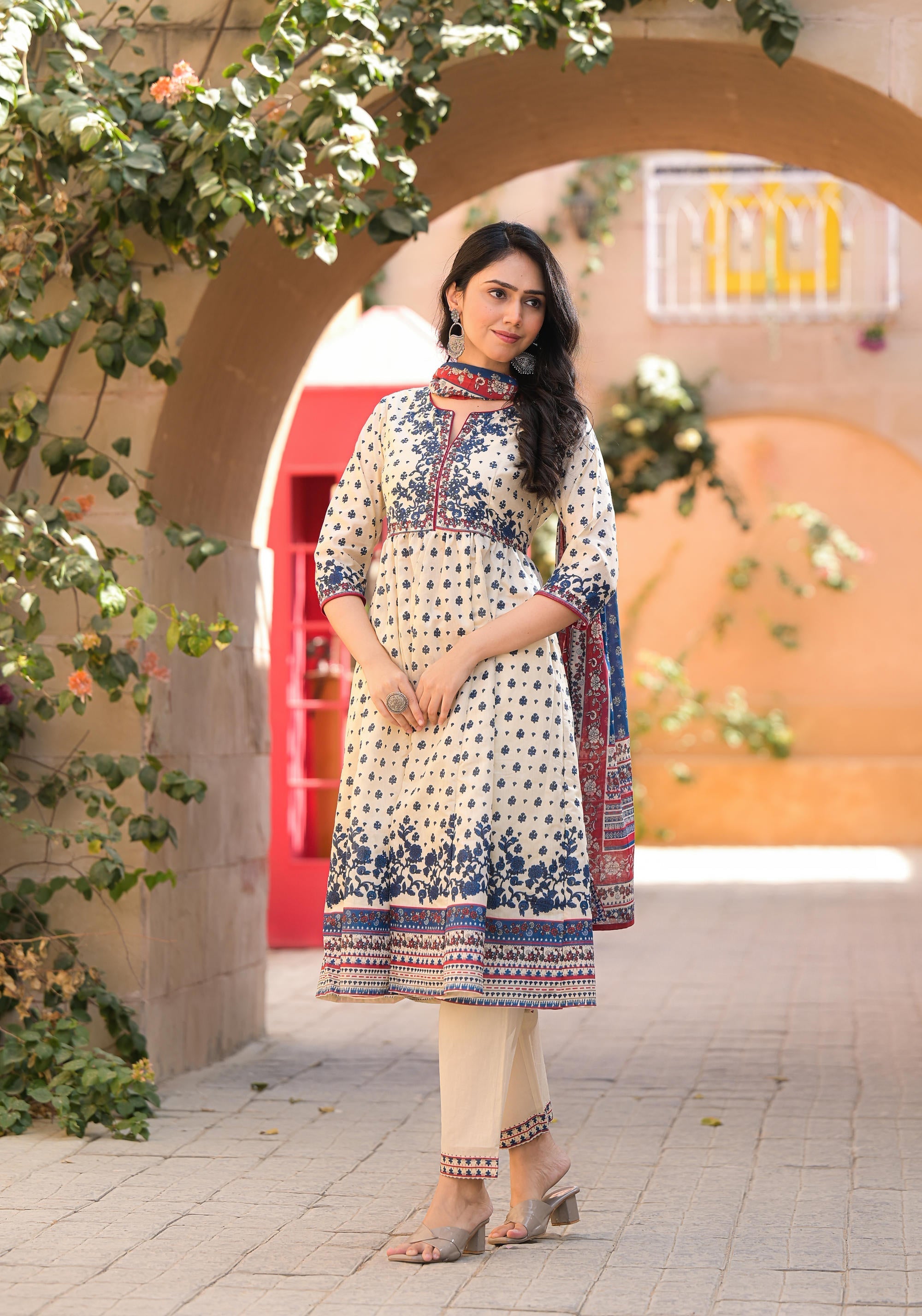Juniper Women's Ivory Floral Printed Chanderi Kurta Pant And Dupatta Set With Sequins | Grocsy