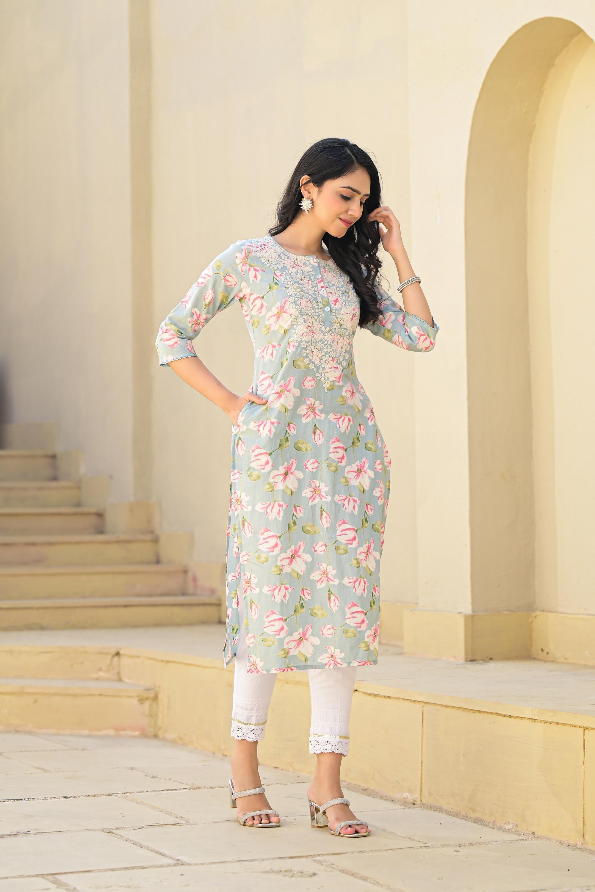 Juniper Green Floral Printed Cotton Kurta With Thread Work & Buttons | Grocsy