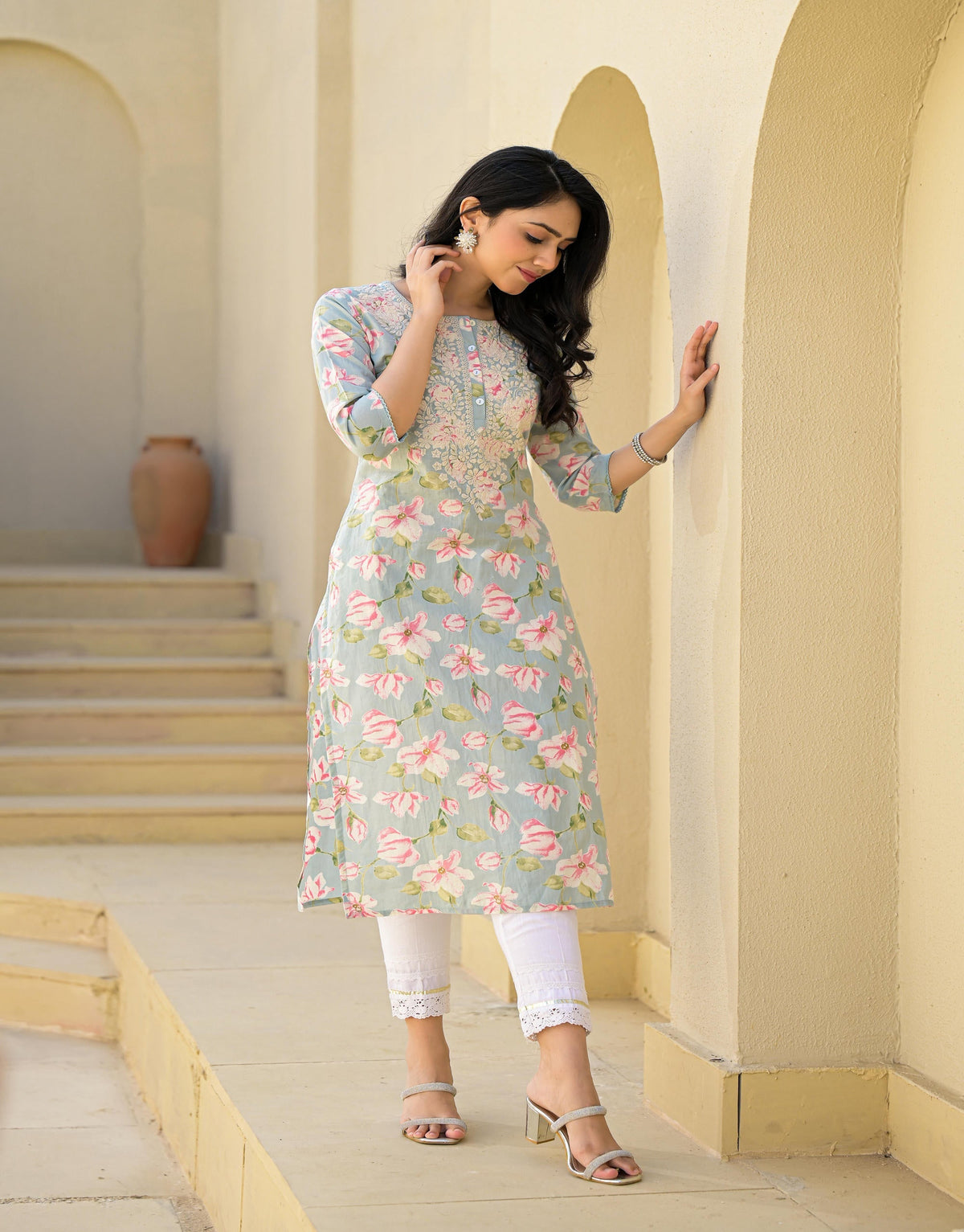 Juniper Women's Green Floral Printed Cotton Kurta With Thread Work & Buttons | Grocsy