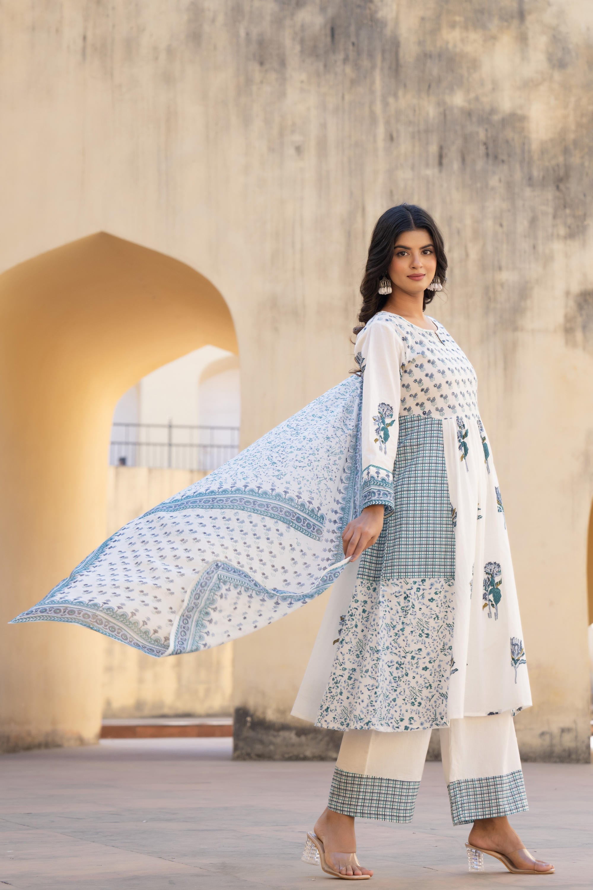 Juniper White Floral Printed Cotton Kurta Pant And Dupatta Set With Sequins & Beads | Grocsy