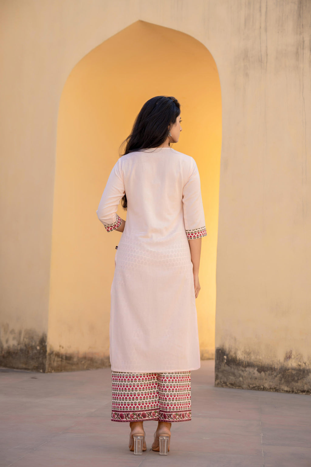 Juniper Peach Floral Printed Viscose Kurta & Palazzo With Thread Work | Grocsy