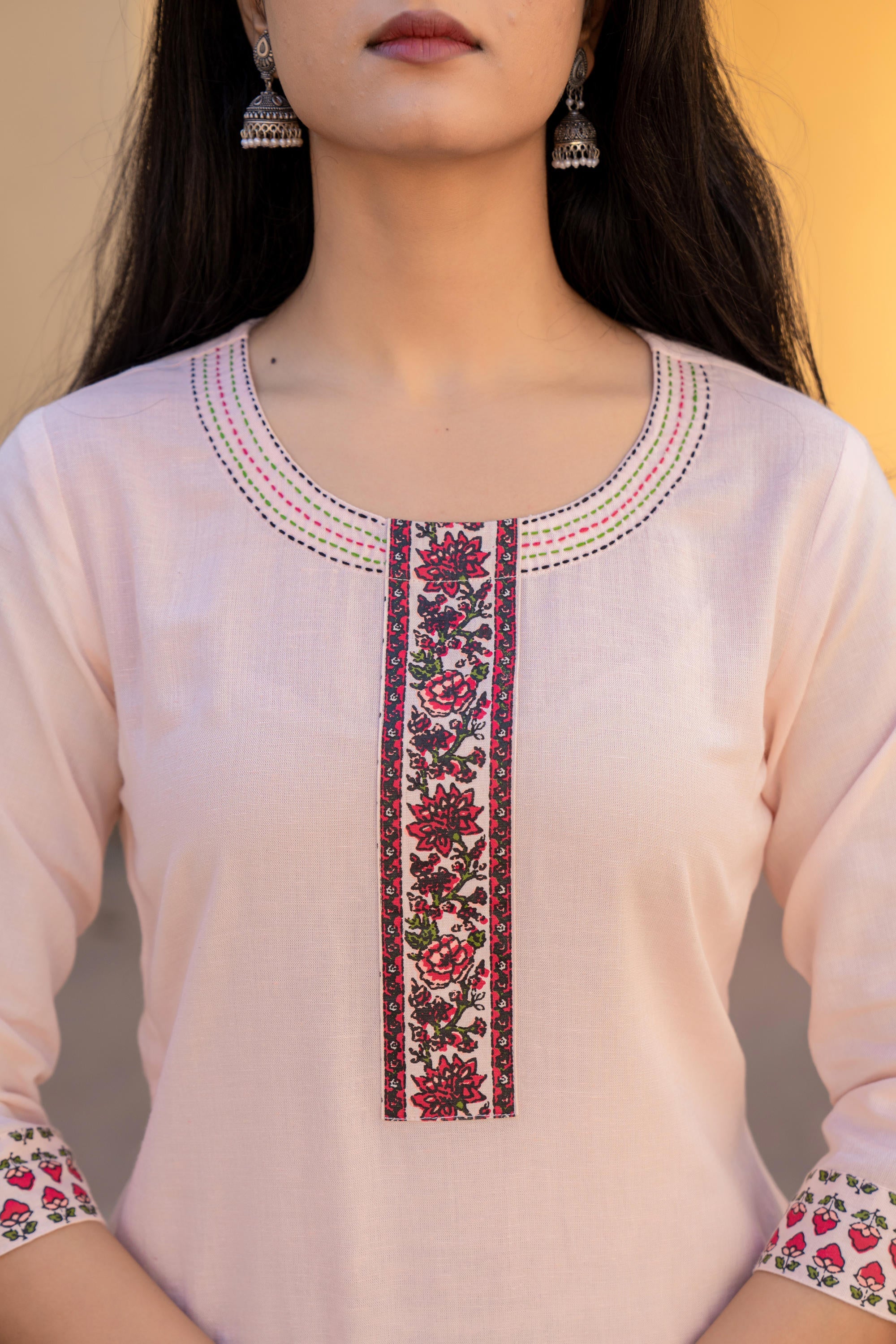 Juniper Peach Floral Printed Viscose Kurta & Palazzo With Thread Work | Grocsy