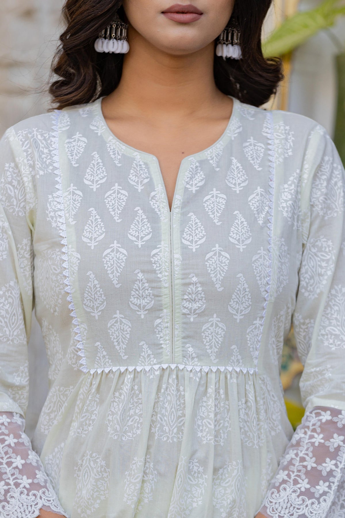 Juniper White Ethnic Motif Printed Cotton Kurta Set With Lace & Thread Work | Grocsy