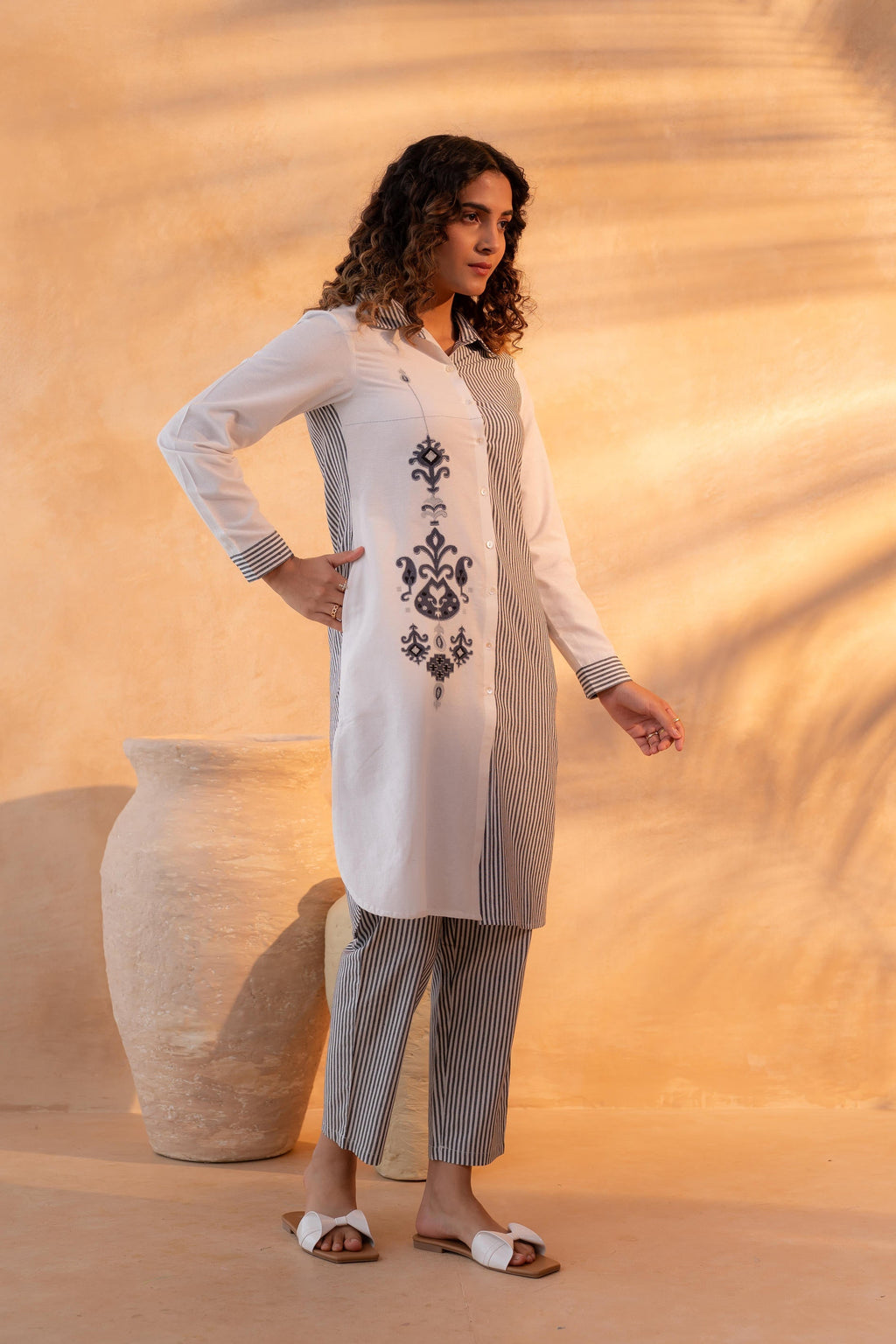 Juniper Black & White Divide Embroidered Panel Kurta Set | Grocsy