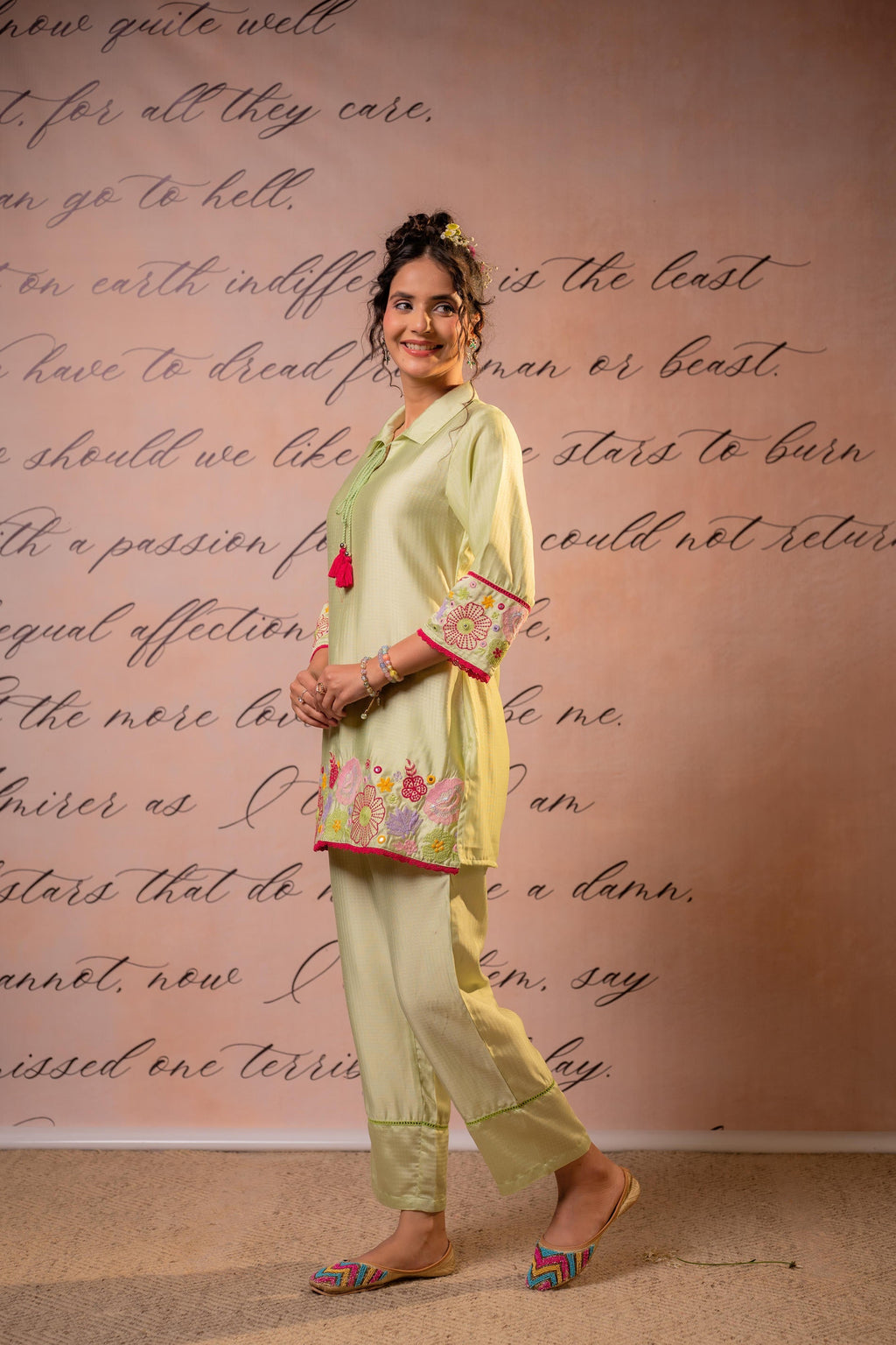 Juniper SageGreen Bloom Tassel Kurta Co-Ord | Grocsy