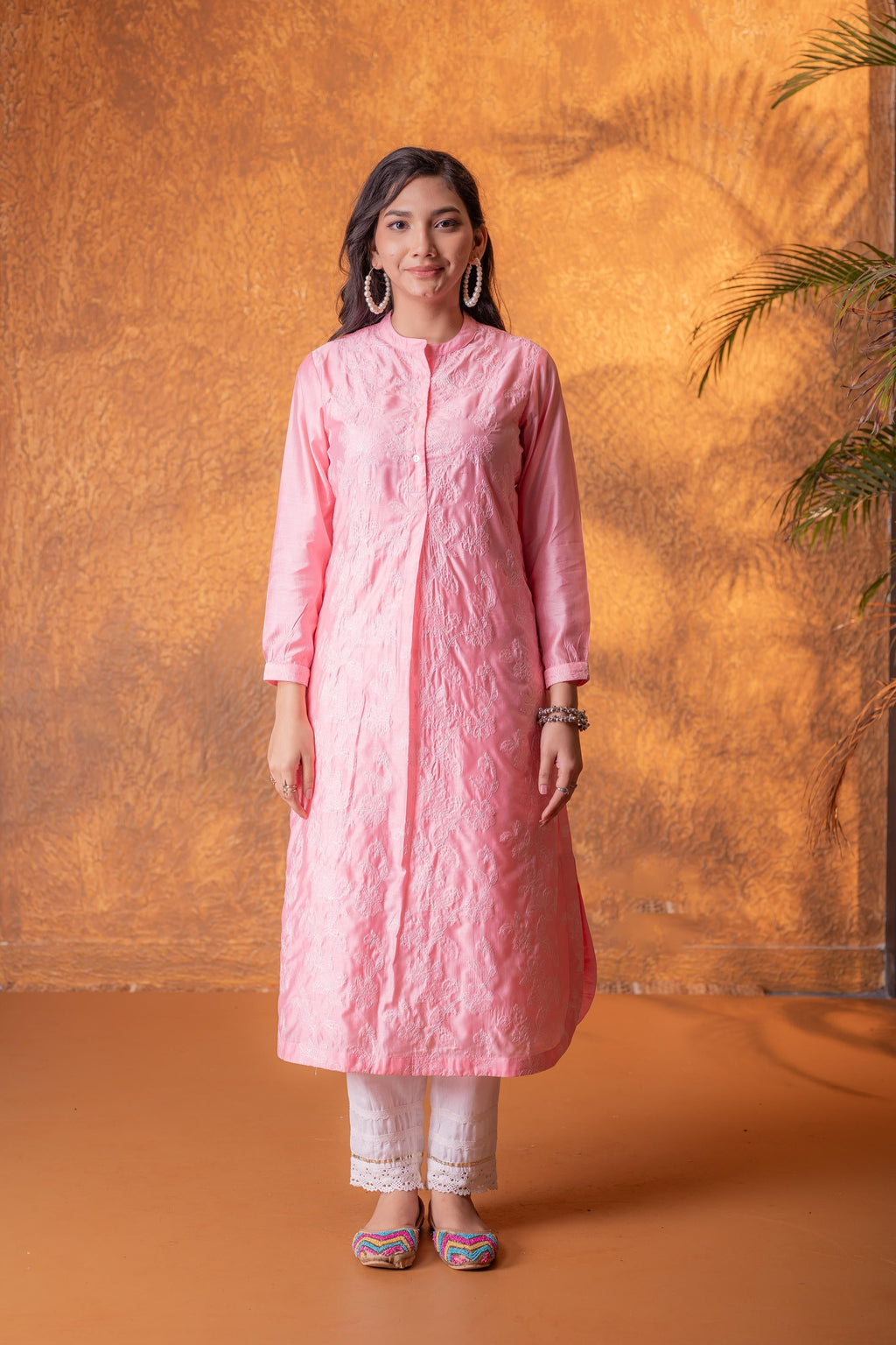 Juniper Gulnaar Peach Foil Print Kurta | Grocsy