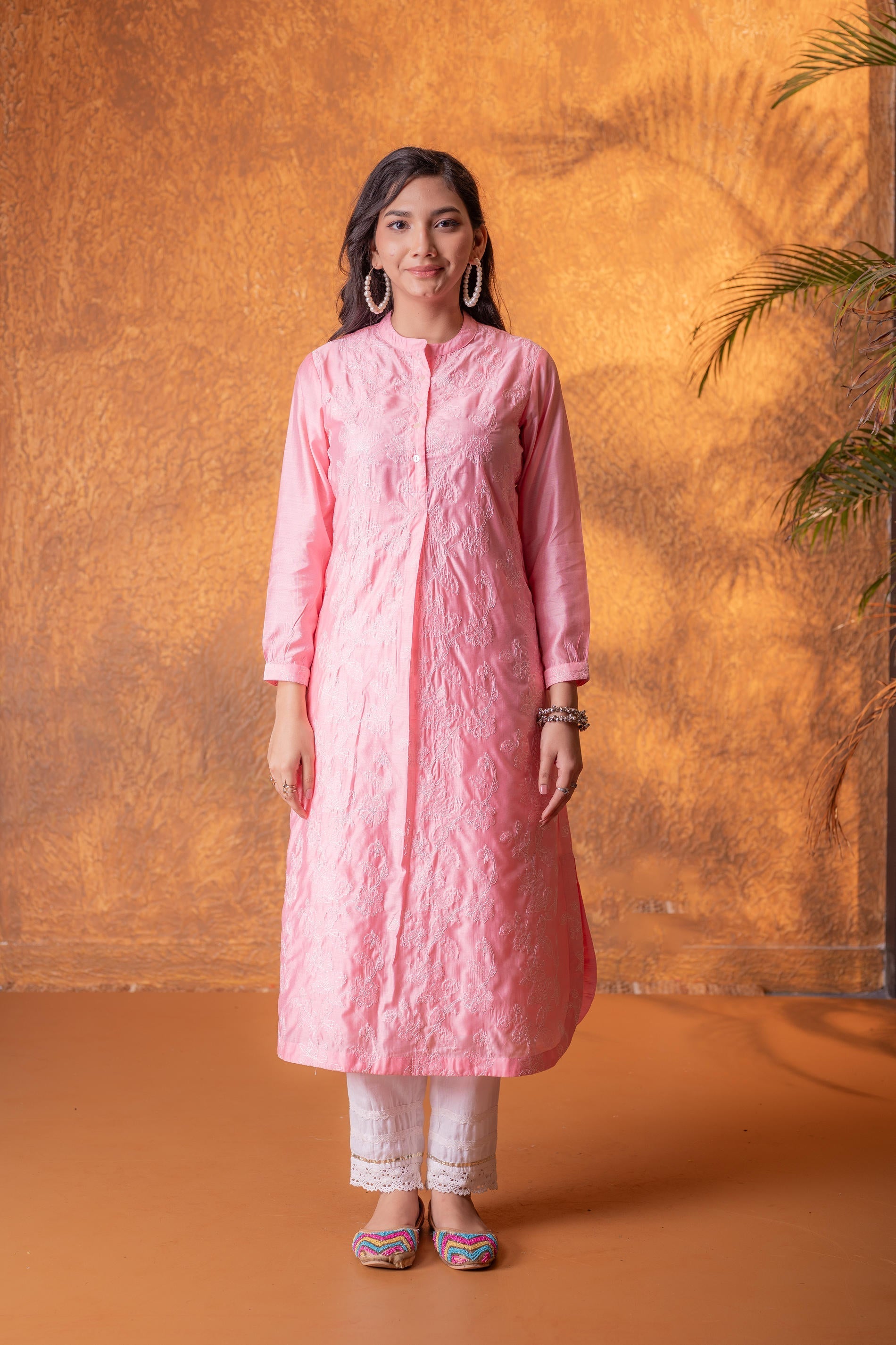 Juniper Gulnaar Peach Foil Print Kurta | Grocsy