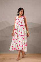 Juniper Gulbahar Off-White Floral Flared Kurta | Grocsy