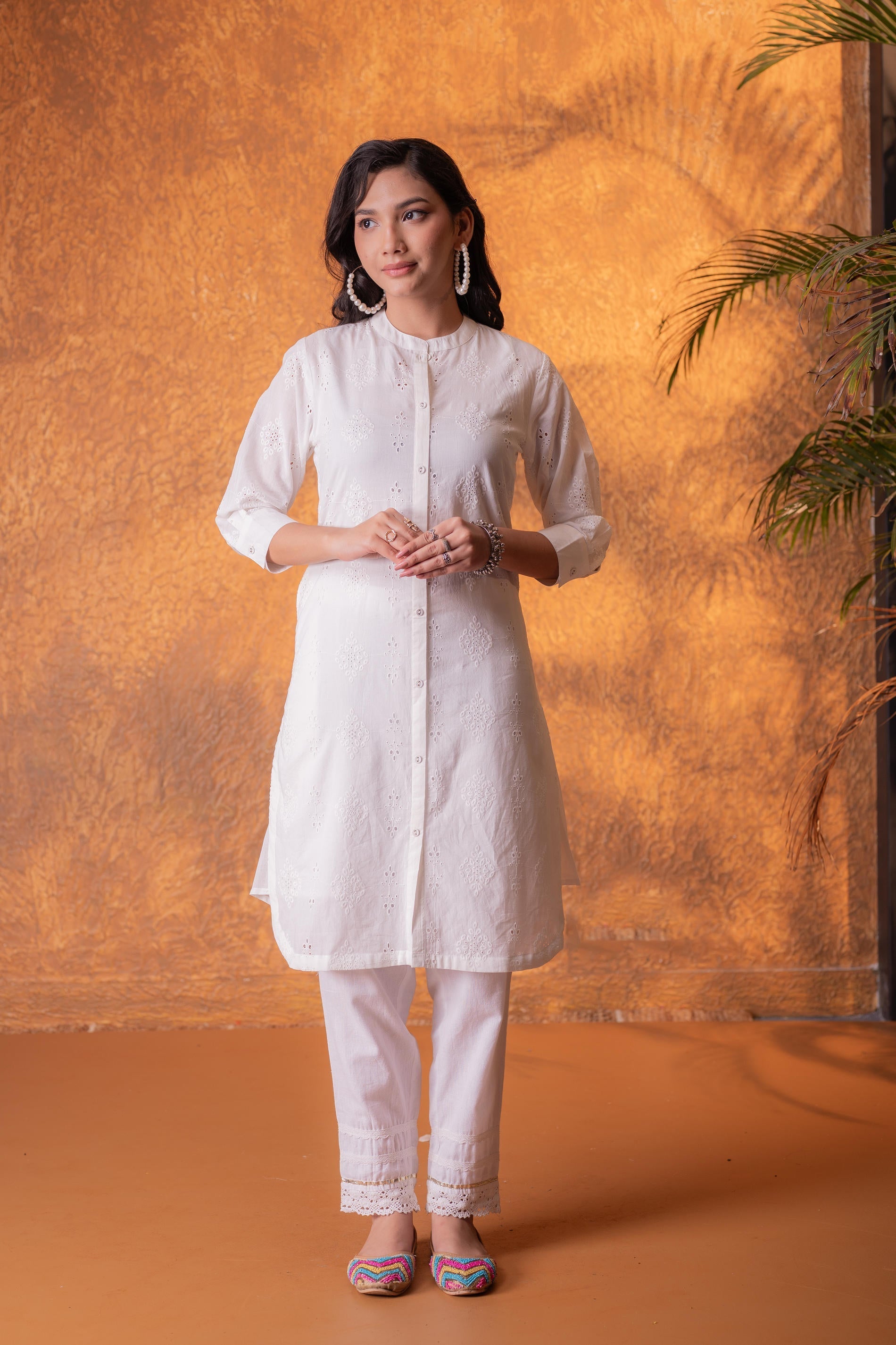 Juniper Off-White Chikankari Kurta | Grocsy