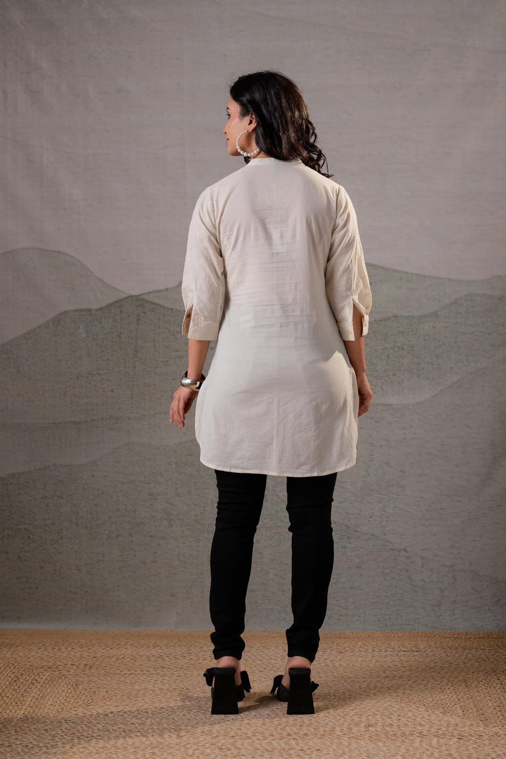 Juniper Off-White Ease Minimal Cotton Tunic | Grocsy
