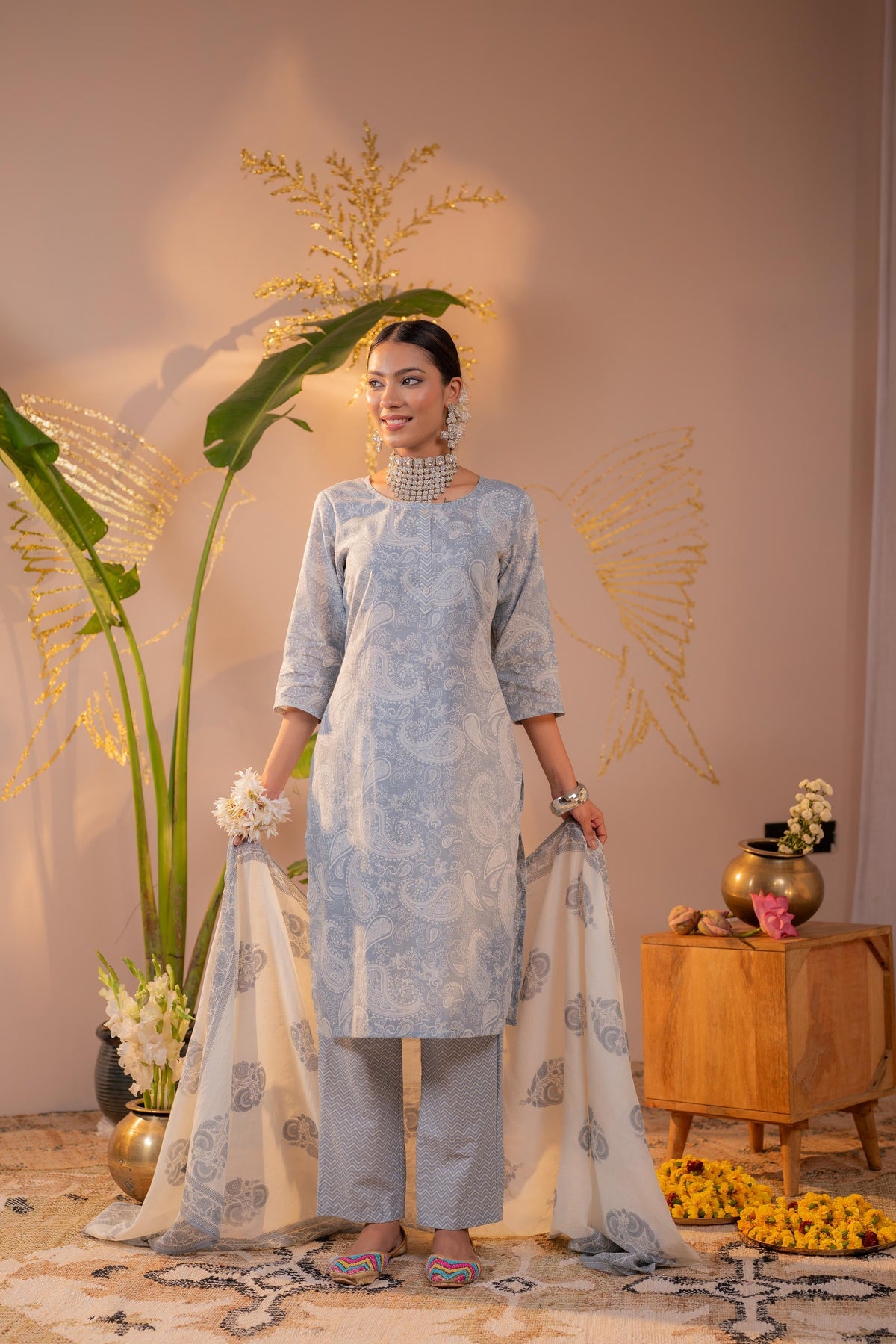 Juniper Powder Grey Paisley Grace Kurta Pant And Dupatta Set | Grocsy