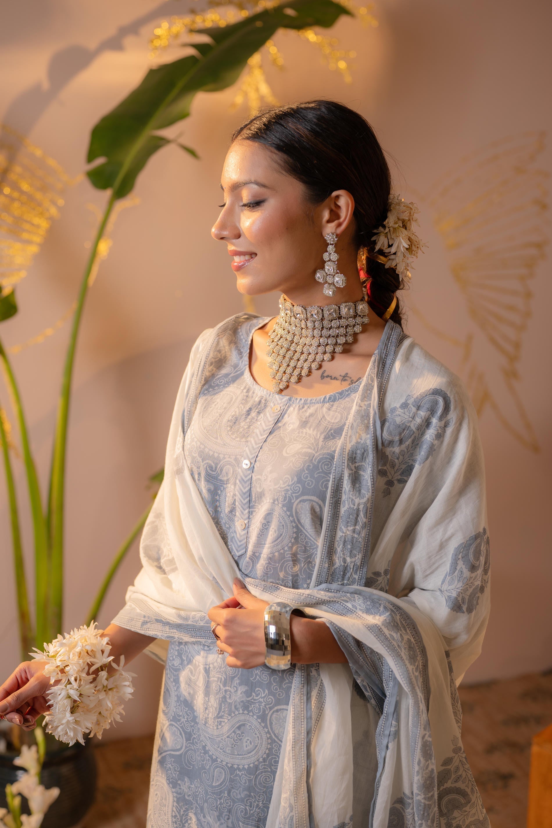 Juniper Powder Grey Paisley Grace Kurta Pant And Dupatta Set | Grocsy