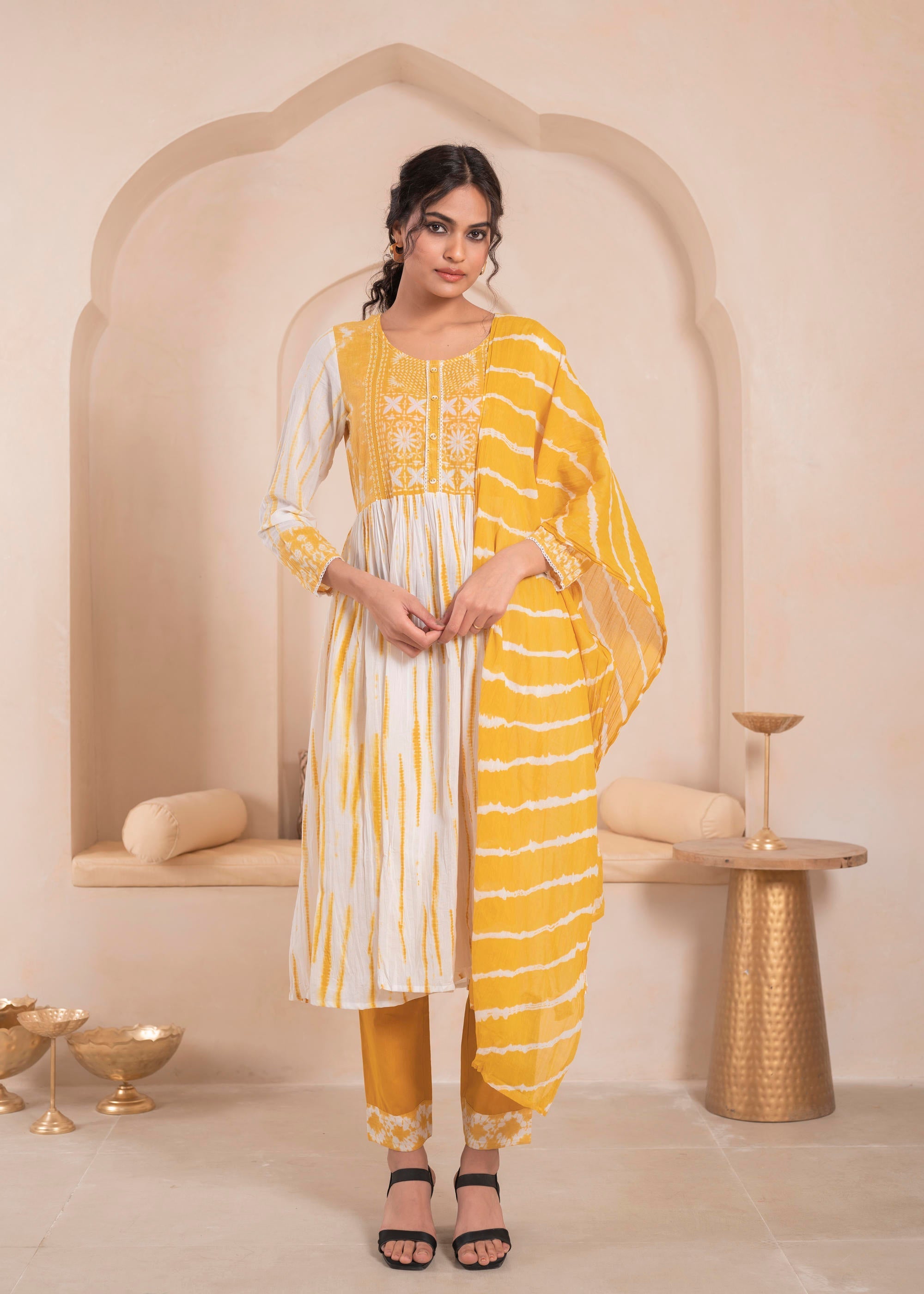Juniper Mustered and white kurta , solid bottom and tie - dye dupatta with cotton lace , buttons , sequence | Grocsy